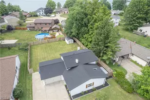 36473 Lakeshore Blvd, Eastlake, OH 44095 - Photo 37