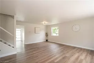 36473 Lakeshore Blvd, Eastlake, OH 44095 - Photo 5