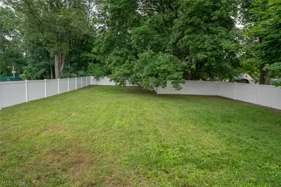 158 Miles Avenue NW, Canton, OH 44708 - Photo 21