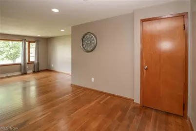 158 Miles Avenue NW, Canton, OH 44708 - Photo 9