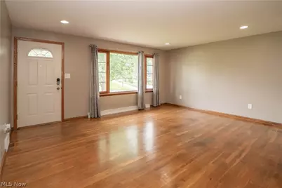 158 Miles Avenue NW, Canton, OH 44708 - Photo 3