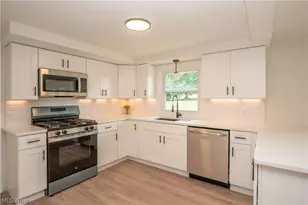 5550 Easton St, Louisville, OH 44641 - Photo 7