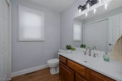 4325 Larchwood Circle NW, Canton, OH 44718 - Photo 27