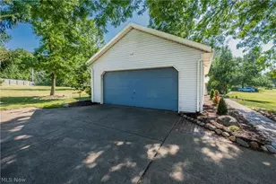 4325 Larchwood Cir NW, Canton, OH 44718 - Photo 13