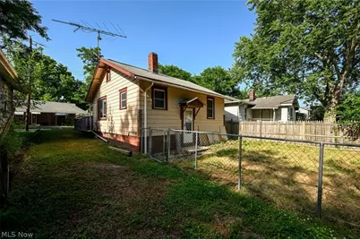 1300 Weiser Avenue, Akron, OH 44314 - Photo 9