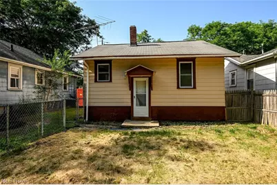 1300 Weiser Avenue, Akron, OH 44314 - Photo 7