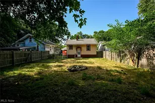 1300 Weiser Ave, Akron, OH 44314 - Photo 5