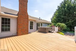 545 E Maple St, Hartville, OH 44632 - Photo 35