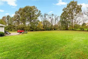 545 E Maple St, Hartville, OH 44632 - Photo 49