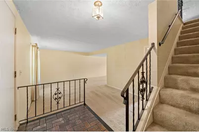 2034 Carlile Drive, Uniontown, OH 44685 - Photo 7