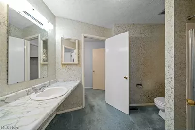 2034 Carlile Drive, Uniontown, OH 44685 - Photo 23