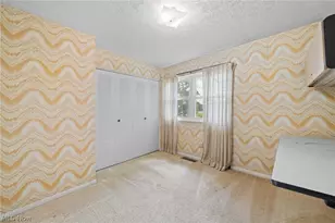 2034 Carlile Dr, Uniontown, OH 44685 - Photo 25