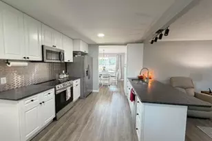 403 S McKinley Ave, Dover, OH 44622 - Photo 9