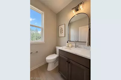 448 Bordeaux Boulevard, Grandview Heights, OH 44147 - Photo 11