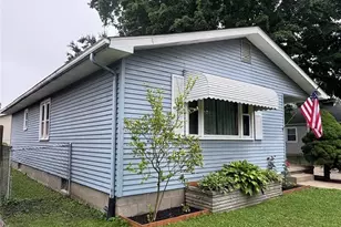 289 Middlefield Dr, Akron, OH 44312 - Photo 3