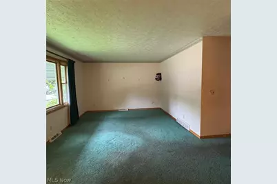 289 Middlefield Drive, Akron, OH 44312 - Photo 15