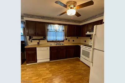 289 Middlefield Drive, Akron, OH 44312 - Photo 11