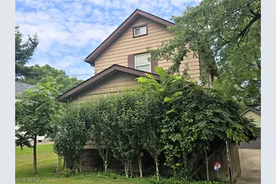 3260 Vestal Road, Youngstown, OH 44509 - Photo 1