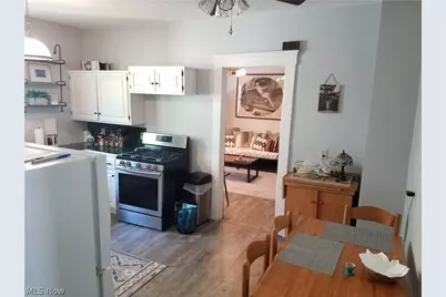 1618 Branch Avenue, Loveland, OH 44113 - Photo 9