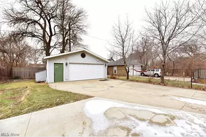 1618 Branch Avenue, Loveland, OH 44113 - Photo 13