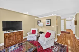 19425 Van Aken Blvd, Huber Heights, OH 44122 - Photo 13