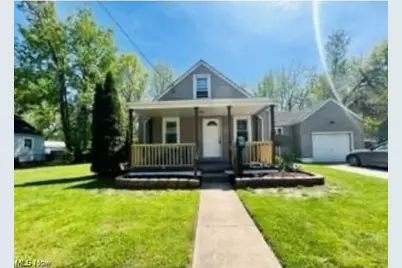 2332 21st Street SW, Akron, OH 44314 - Photo 1