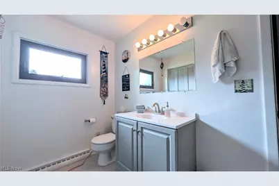 1099 Lake Road, Conneaut, OH 44030 - Photo 15