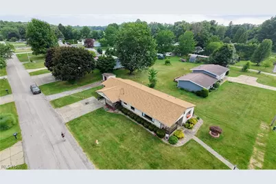 1099 Lake Road, Conneaut, OH 44030 - Photo 37