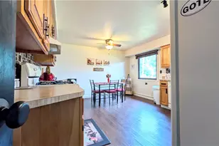 1099 Lake Rd, Conneaut, OH 44030 - Photo 3