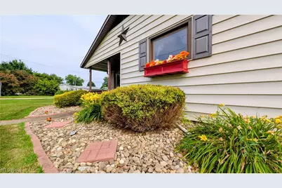 1099 Lake Road, Conneaut, OH 44030 - Photo 31