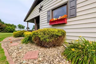1099 Lake Rd, Conneaut, OH 44030 - Photo 31