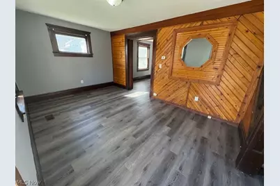 566 Sumner Street, Akron, OH 44311 - Photo 3