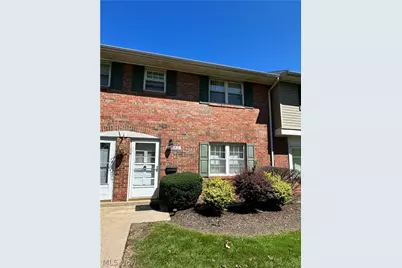 31624 N Marginal Drive #D, Willowick, OH 44095 - Photo 1