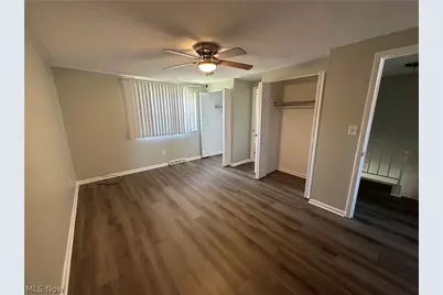 31624 N Marginal Drive #D, Willowick, OH 44095 - Photo 5