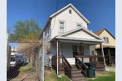 302 Huntington Avenue, Akron, OH 44306 - Photo 1
