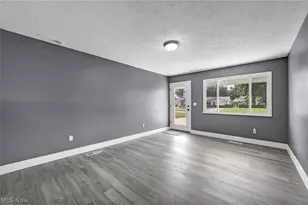 4613 Meadow Ln, Lorain, OH 44055 - Photo 9