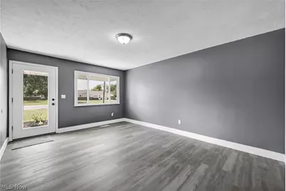 4613 Meadow Lane, Lorain, OH 44055 - Photo 7