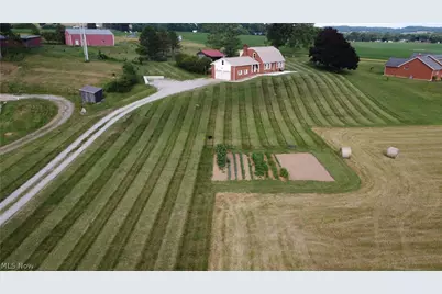 25200 State Route 621, Coshocton, OH 43812 - Photo 37