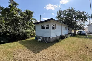 245 & 249 Henderson St, Barnesville, OH 43713 - Photo 3