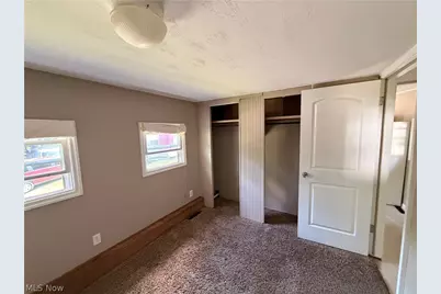 245 & 249 Henderson Street, Barnesville, OH 43713 - Photo 9