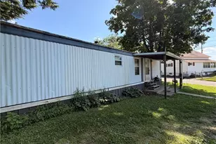 245 & 249 Henderson St, Barnesville, OH 43713 - Photo 17