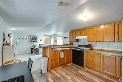 12710 Lisbon Street SE, Paris, OH 44669 - Photo 3