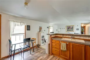 12710 Lisbon Street SE, Paris, OH 44669 - Photo 5