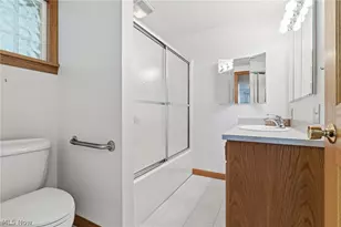 4775 Erie Ave SW, Navarre, OH 44662 - Photo 17