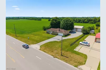 4775 Erie Avenue SW, Navarre, OH 44662 - Photo 5
