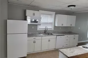 140 7th St NW, Barberton, OH 44203 - Photo 3