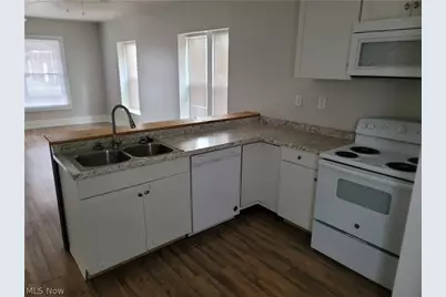 71-73 NW 6th Street, Barberton, OH 44203 - Photo 13