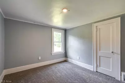 265 Madison Avenue, Akron, OH 44320 - Photo 21