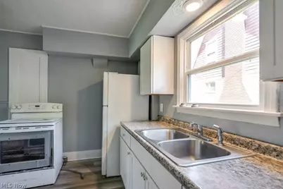 265 Madison Avenue, Akron, OH 44320 - Photo 15