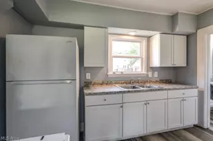 265 Madison Ave, Akron, OH 44320 - Photo 13
